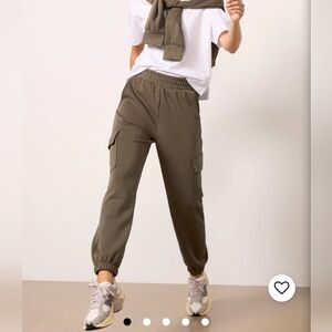 Evereve Cargo Joggers